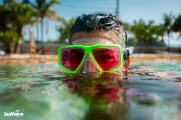 SeaVision Prescription dive masks enhance your clarity and color perception under water